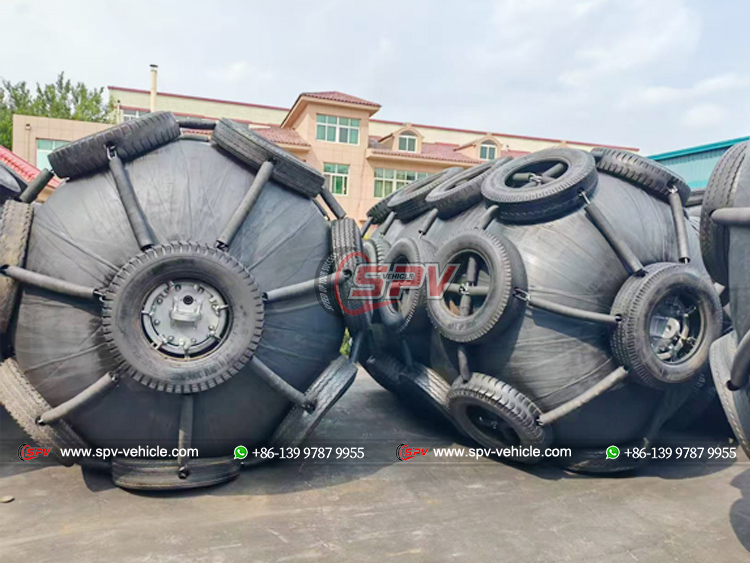 2 PCS of Pneumatic Rubber Fenders